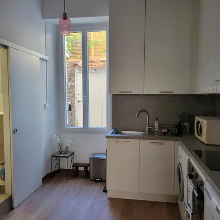 Très Beau 2 Pièces Rénové Et Climatisé